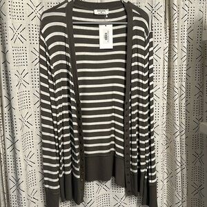 Zenana lightweight striped snap cardigan light olive and ivory 1X NWT